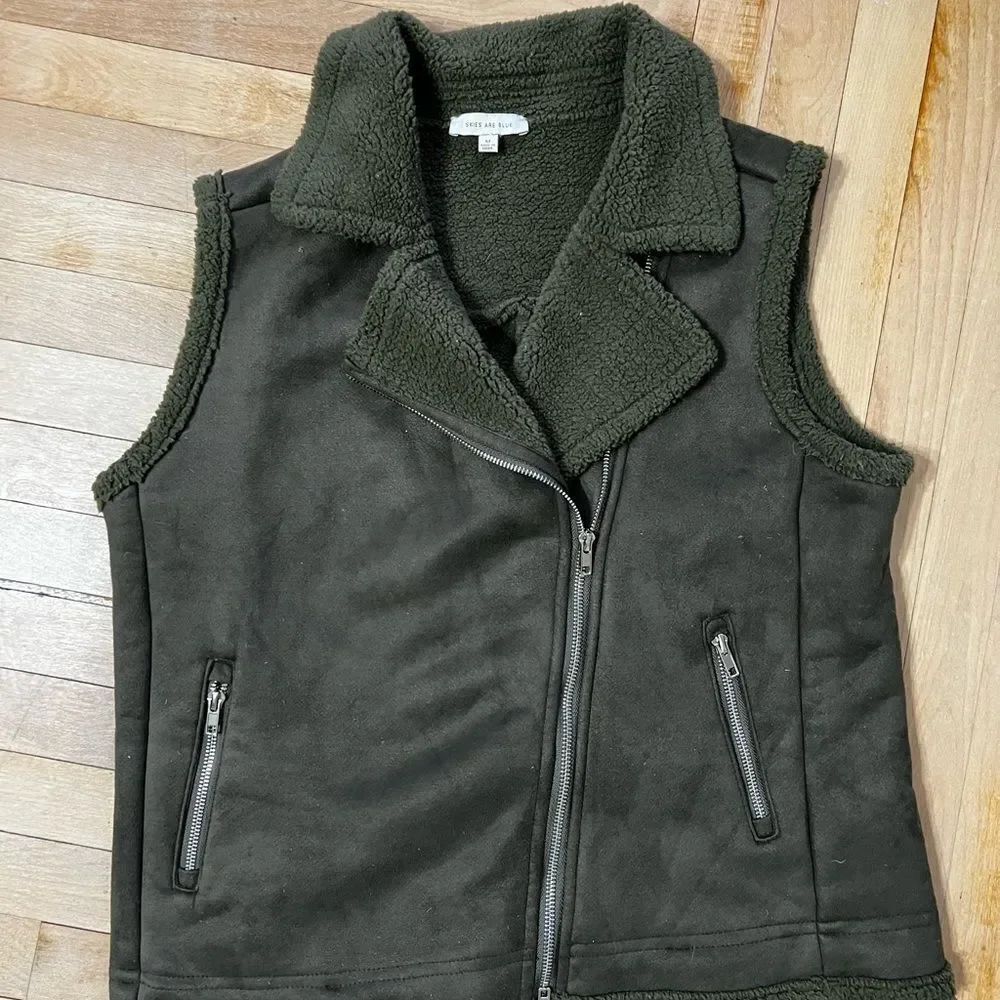 Skies Are Blue Olive Fleece Vest